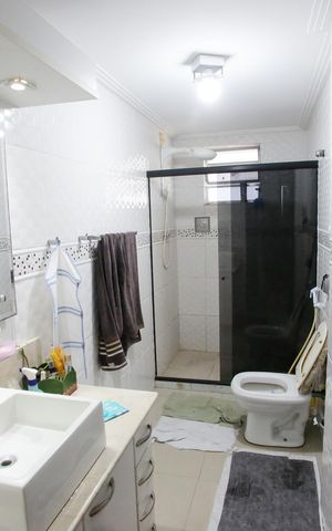 Casa à venda com 80m², 2 quartos e 1 vagaBanheiro