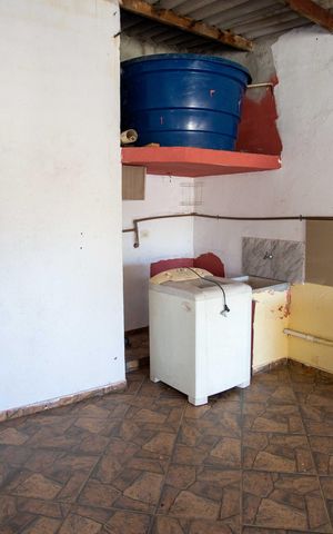 Casa à venda com 90m², 1 quarto e sem vagaÁrea de Serviço
