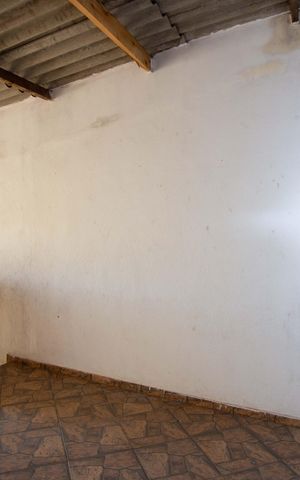 Casa à venda com 90m², 1 quarto e sem vagaÁrea de Serviço