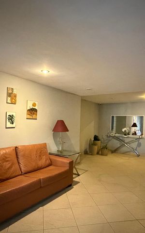 Apartamento à venda com 104m², 3 quartos e 1 vaga Apartamento à venda com 104m², 3 quartos e 1 vagaHall