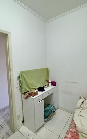 Casa à venda com 100m², 5 quartos e 2 vagas Casa à venda com 100m², 5 quartos e 2 vagasQuarto 2