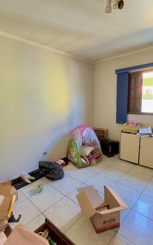 Casa à venda com 100m², 5 quartos e 2 vagas Casa à venda com 100m², 5 quartos e 2 vagasQuarto 6