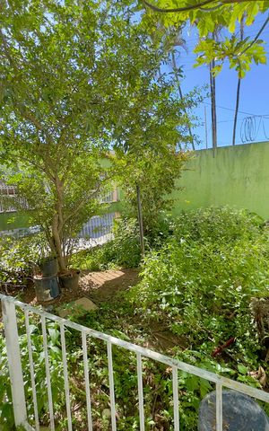 Casa à venda com 100m², 5 quartos e 2 vagas Casa à venda com 100m², 5 quartos e 2 vagasJardim