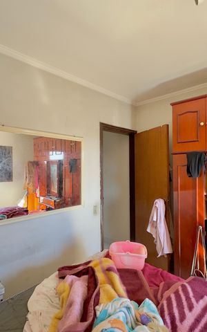 Casa à venda com 100m², 5 quartos e 2 vagas Casa à venda com 100m², 5 quartos e 2 vagasQuarto 5