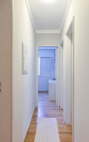 Apartamento à venda com 70m², 3 quartos e 2 vagas Apartamento à venda com 70m², 3 quartos e 2 vagasCorredor