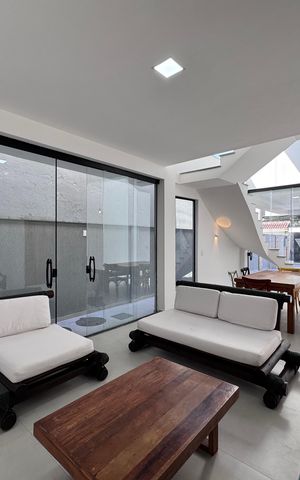 Casa de condomínio para alugar com 227m², 3 quartos e 2 vagas Casa de condomínio para alugar com 227m², 3 quartos e 2 vagasSala