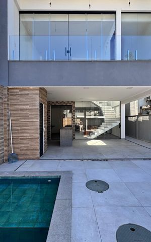 Casa de condomínio para alugar com 227m², 3 quartos e 2 vagas Casa de condomínio para alugar com 227m², 3 quartos e 2 vagasÁrea externa