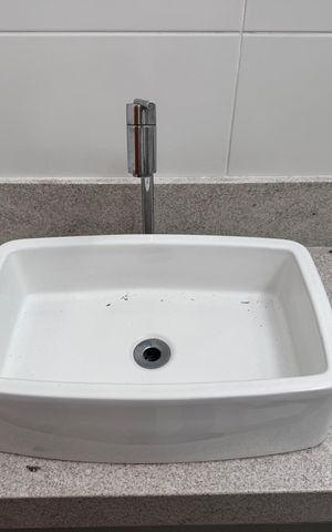 Casa de condomínio para alugar com 227m², 3 quartos e 2 vagas Casa de condomínio para alugar com 227m², 3 quartos e 2 vagasSuíte 3 - Banheiro