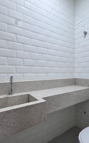 Casa de condomínio para alugar com 227m², 3 quartos e 2 vagas Casa de condomínio para alugar com 227m², 3 quartos e 2 vagasLavabo