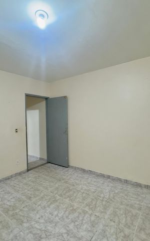 Casa à venda com 145m², 2 quartos e 2 vagas Casa à venda com 145m², 2 quartos e 2 vagasQuarto 1