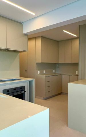 Apartamento para alugar com 163m², 4 quartos e 3 vagas Apartamento para alugar com 163m², 4 quartos e 3 vagasCozinha