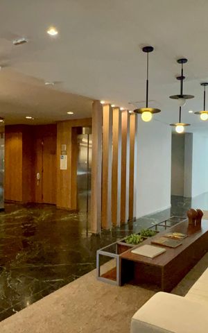 Apartamento para alugar com 163m², 4 quartos e 3 vagas Apartamento para alugar com 163m², 4 quartos e 3 vagasHall de entrada