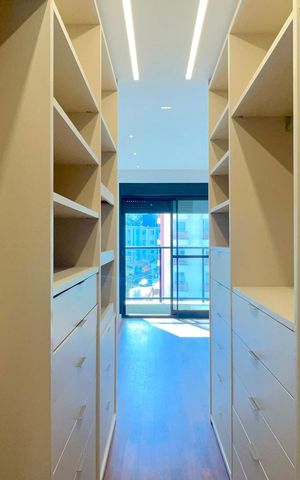 Apartamento para alugar com 163m², 4 quartos e 3 vagas Apartamento para alugar com 163m², 4 quartos e 3 vagasCloset da suíte 3