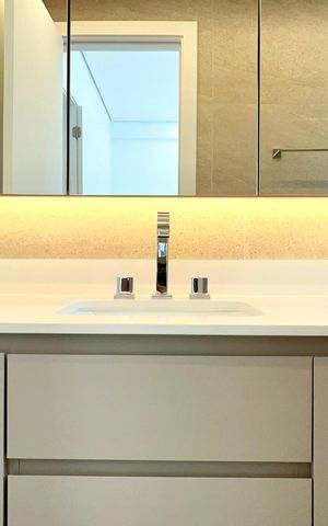 Apartamento para alugar com 163m², 4 quartos e 3 vagas Apartamento para alugar com 163m², 4 quartos e 3 vagasBanheiro da Suíte 1