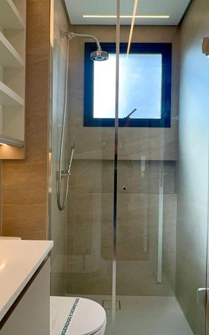 Apartamento para alugar com 163m², 4 quartos e 3 vagas Apartamento para alugar com 163m², 4 quartos e 3 vagasBanheiro da Suíte 2