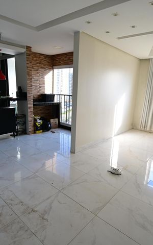 Apartamento para alugar com 77m², 2 quartos e 2 vagas