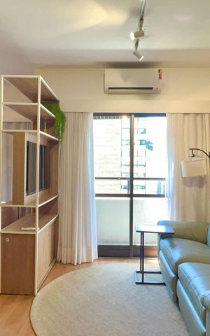 Studio para alugar com 30m², 1 quarto e 1 vaga Studio para alugar com 30m², 1 quarto e 1 vagaSala