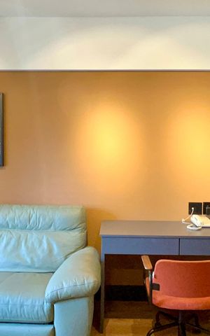 Studio para alugar com 30m², 1 quarto e 1 vaga Studio para alugar com 30m², 1 quarto e 1 vagaSala