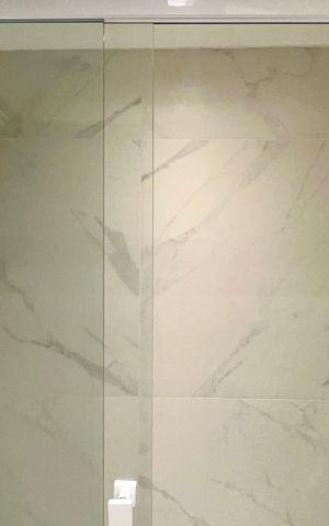 Studio para alugar com 30m², 1 quarto e 1 vaga Studio para alugar com 30m², 1 quarto e 1 vagaBanheiro