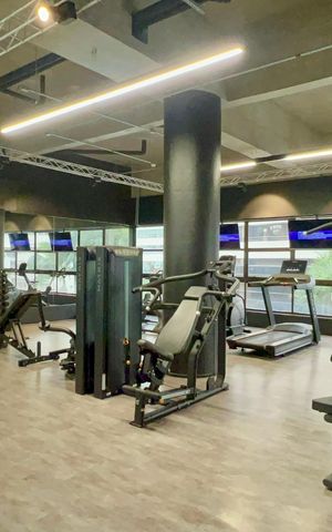 Studio para alugar com 30m², 1 quarto e 1 vaga Studio para alugar com 30m², 1 quarto e 1 vagaAcademia