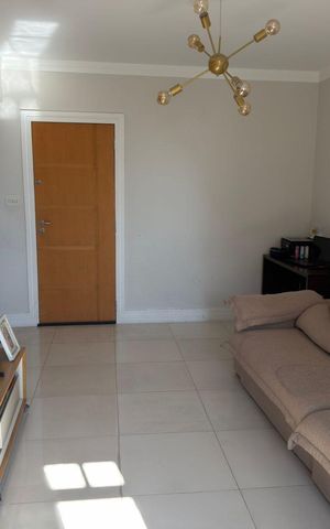 Apartamento à venda com 110m², 2 quartos e 1 vaga Apartamento à venda com 110m², 2 quartos e 1 vagaSala