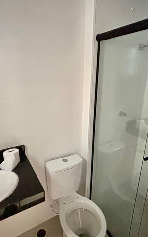 Casa à venda com 85m², 2 quartos e 1 vaga Casa à venda com 85m², 2 quartos e 1 vagaBanheiro