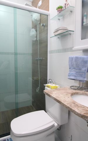 Casa de condomínio para alugar com 78m², 2 quartos e 2 vagasBanheiro da suíte 1