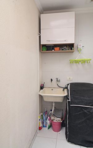 Casa de condomínio para alugar com 78m², 2 quartos e 2 vagasLavanderia