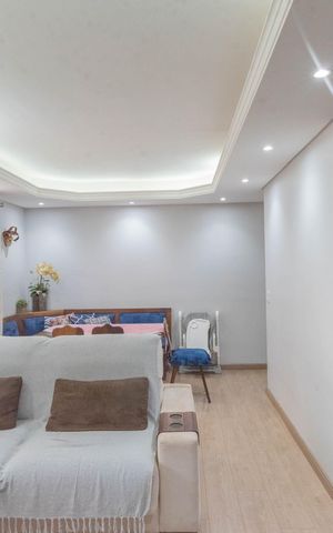 Apartamento à venda com 87m², 3 quartos e 2 vagas Apartamento à venda com 87m², 3 quartos e 2 vagasSala
