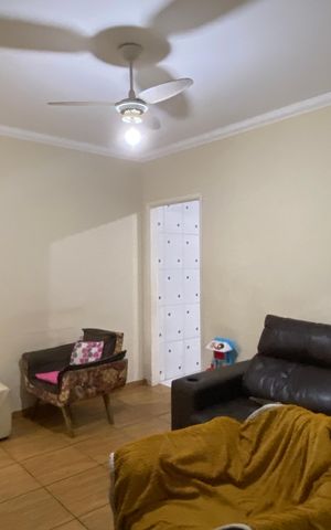 Casa para alugar com 180m², 3 quartos e 2 vagas Casa para alugar com 180m², 3 quartos e 2 vagasSala