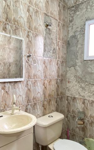 Casa para alugar com 180m², 3 quartos e 2 vagas Casa para alugar com 180m², 3 quartos e 2 vagasBanheiro 3