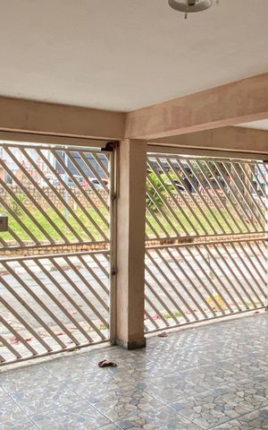 Casa para alugar com 180m², 3 quartos e 2 vagas Casa para alugar com 180m², 3 quartos e 2 vagasGaragem
