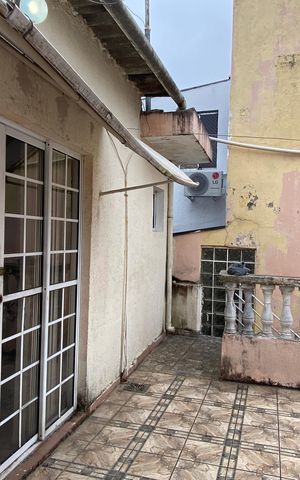 Casa para alugar com 180m², 3 quartos e 2 vagas Casa para alugar com 180m², 3 quartos e 2 vagasVaranda