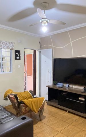 Casa para alugar com 180m², 3 quartos e 2 vagas Casa para alugar com 180m², 3 quartos e 2 vagasSala