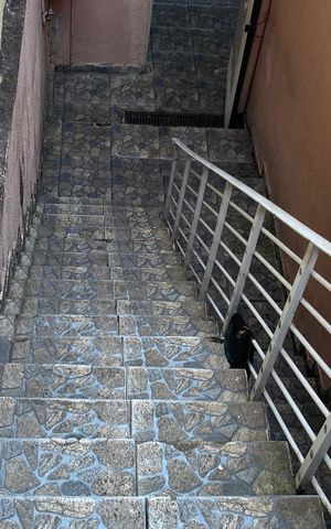 Casa para alugar com 180m², 3 quartos e 2 vagas Casa para alugar com 180m², 3 quartos e 2 vagasÁrea externa