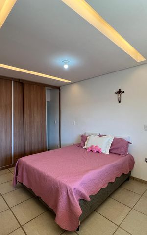 Casa à venda com 360m², 4 quartos e 4 vagasQuarto Suíte 2