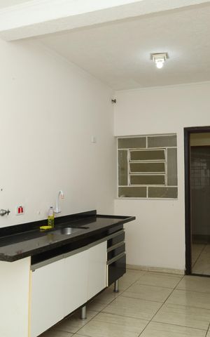 Casa para alugar com 180m², 3 quartos e 3 vagasCozinha