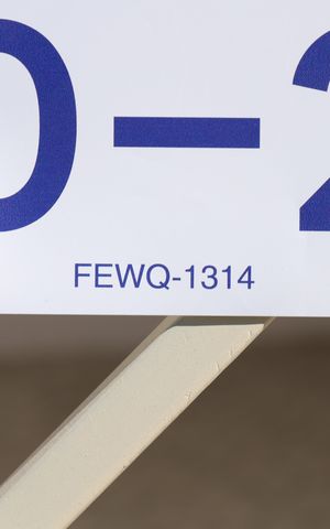 Casa para alugar com 180m², 3 quartos e 3 vagasPlaca GRANDE instalada no portão do imóvel dia 20.07.2026 - Código da placa: FEWQ-1314
