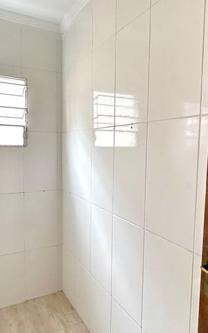 Casa à venda com 125m², 2 quartos e 2 vagas Casa à venda com 125m², 2 quartos e 2 vagasBanheiro da Suíte 1