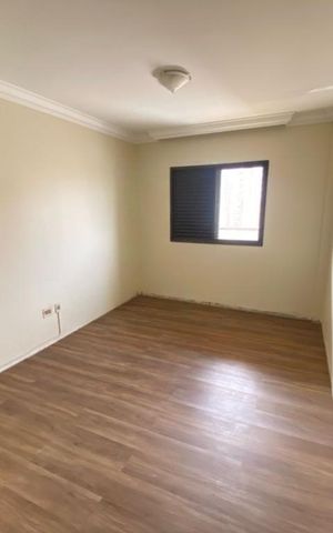 Apartamento para alugar com 310m², 4 quartos e 1 vaga Apartamento para alugar com 310m², 4 quartos e 1 vagaQuarto 1