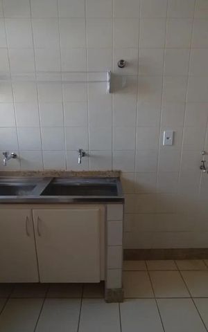 Apartamento para alugar com 310m², 4 quartos e 1 vaga Apartamento para alugar com 310m², 4 quartos e 1 vagaÁrea de serviço