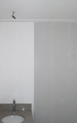 Apartamento à venda com 46m², 2 quartos e 1 vaga Apartamento à venda com 46m², 2 quartos e 1 vagaBanheiro Social