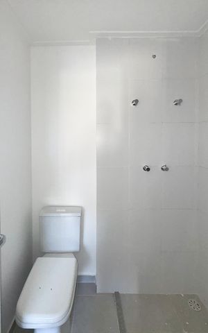 Apartamento à venda com 46m², 2 quartos e 1 vaga Apartamento à venda com 46m², 2 quartos e 1 vagaBanheiro - Suíte
