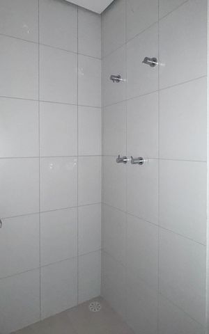 Apartamento à venda com 92m², 2 quartos e 1 vaga Apartamento à venda com 92m², 2 quartos e 1 vagaBanheiro Social