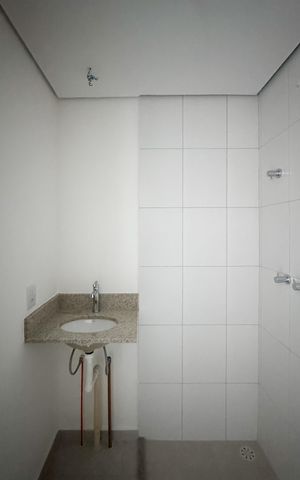 Apartamento à venda com 92m², 2 quartos e 1 vaga Apartamento à venda com 92m², 2 quartos e 1 vagaBanheiro Social