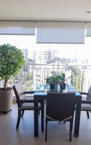 Apartamento à venda com 107m², 3 quartos e 2 vagasVaranda da Sala