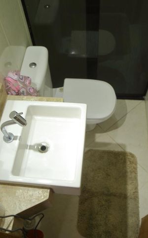 Apartamento à venda com 132m², 2 quartos e 2 vagasBanheiro da Suíte 