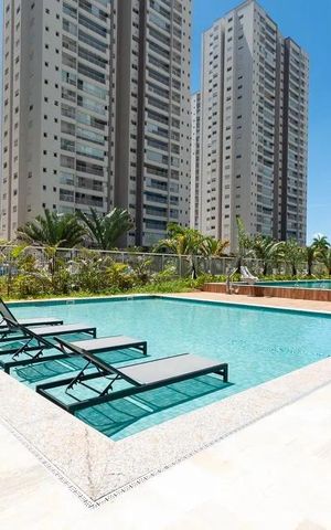 Apartamento à venda com 127m², 3 quartos e 2 vagas Apartamento à venda com 127m², 3 quartos e 2 vagasÁrea comum - Piscina