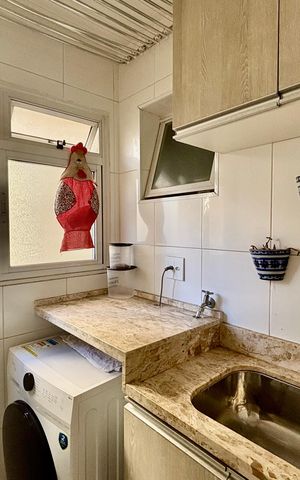 Apartamento à venda com 65m², 3 quartos e 1 vagaÁrea de serviço 