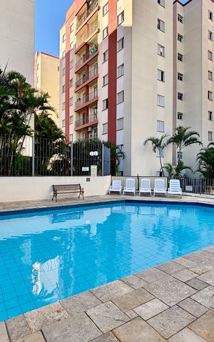 Apartamento à venda com 65m², 3 quartos e 1 vagaÁrea comum - Piscina